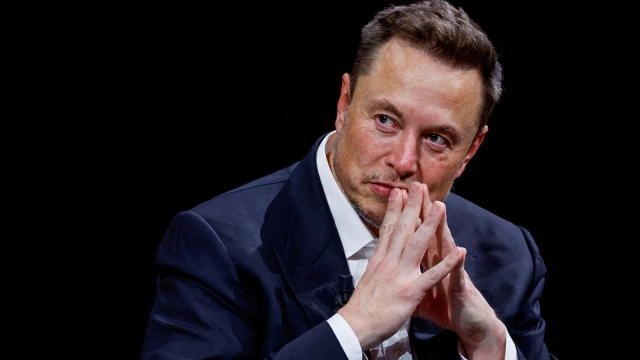 Tỷ phú Elon Musk trở thành người đầu tiên sở hữu tài sản hơn 1.000 tỷ USD