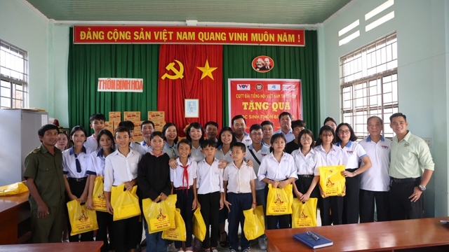 VOV TP.HCM tổ chức nhiều hoạt động ý nghĩa hướng đến kỷ niệm 80 năm thành lập VOV