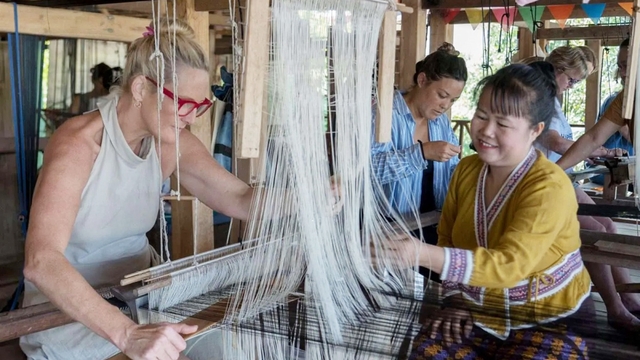 Hành trình hồi sinh nghề dệt thủ công bằng du lịch di sản ở Luang Prabang