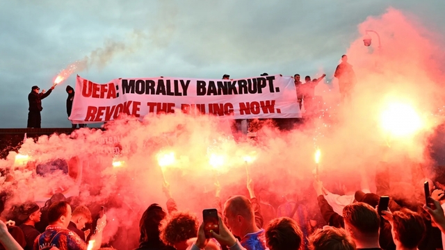 Đội bóng Ngoại hạng Anh kiện UEFA vì mất suất đá Cúp châu Âu
