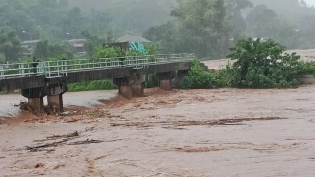 Thái Lan lên phương án di dời dân bị mưa lũ sau bão Wipha