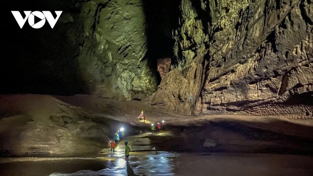 World’s top travel magazine features Son Doong Cave’s extraordinary natural wonder