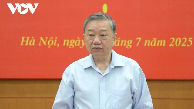 Không để lọt vào cấp ủy khóa mới cán bộ tham nhũng, lãng phí