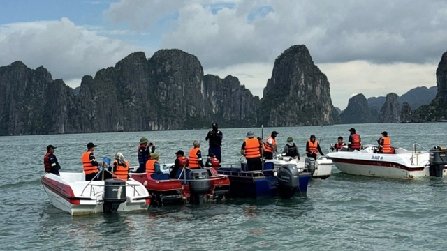 Suspected body of final missing victim found in Ha Long Bay deadly boat tragedy