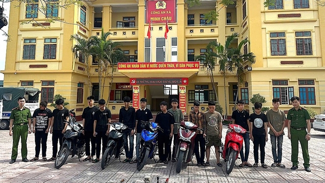 11 đối tượng bị khởi tố vì dùng hung khí hẹn nhau giải quyết mâu thuẫn