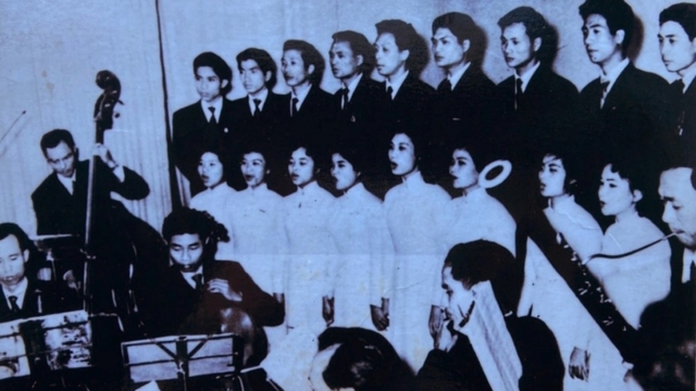 Chuỗi podcast "Sinh năm 1945": Overture Cánh sóng