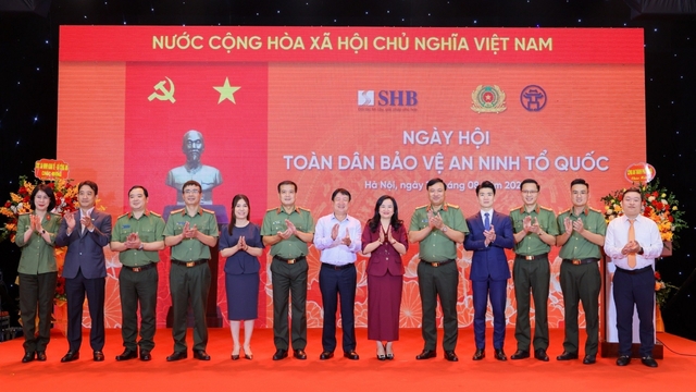 SHB được vinh danh vì đóng góp trong phong trào toàn dân bảo vệ an ninh Tổ quốc