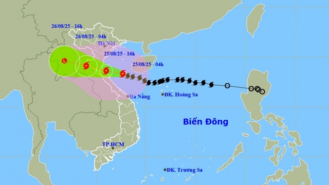 Bão số 5 cực mạnh, giật cấp 17, cách Quảng Trị 180km