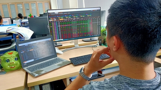 Một số cổ phiếu cần quan tâm ngày 21/4
