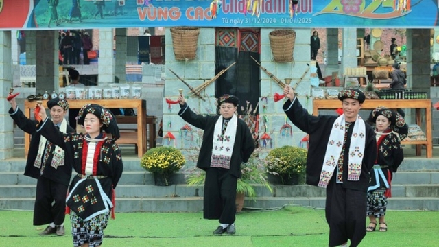 Independence festival to light up National Village for Ethnic Culture and Tourism