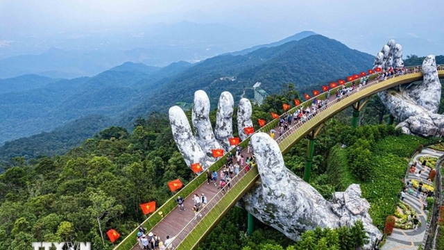 Deputy PM urges faster digital transformation to reposition national tourism