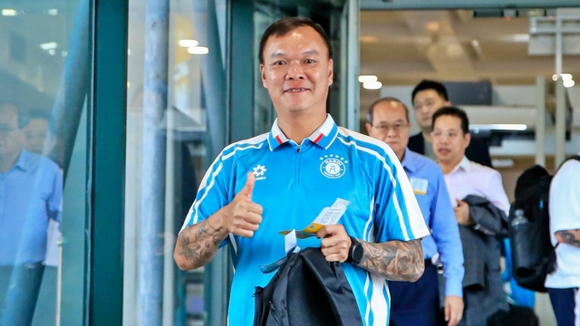 Chuyển nhượng V-League 2025/2026: Hà Nội FC ký hợp đồng với Dương Hồng Sơn