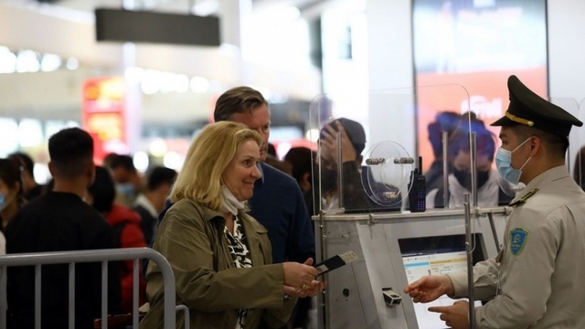 Vietnam grants visa-free entry to high-profile foreigners