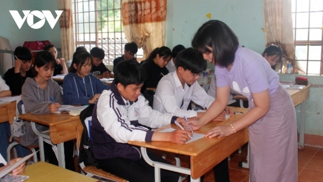 Vietnam to adopt a nationwide unified set of textbooks