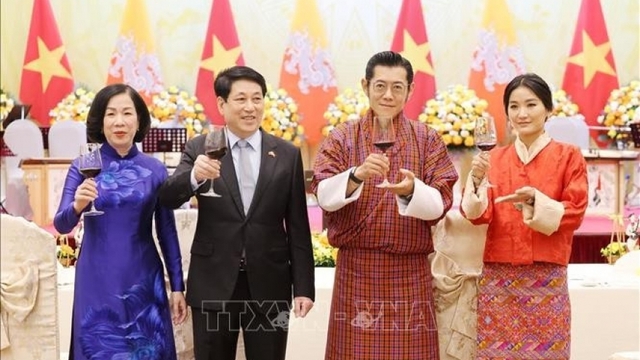Vietnamese State President hosts banquet in honour of visiting Bhutanese King