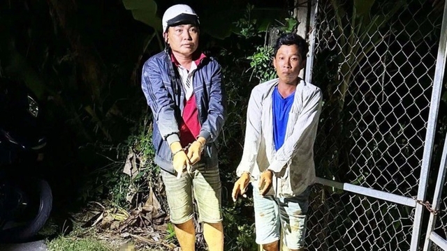 Bắt nhóm trộm chó manh động