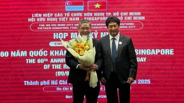 People-to-people exchanges further deepen Vietnam-Singapore partnership