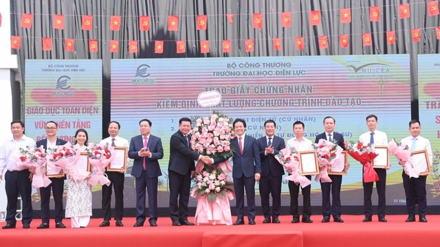 Trường Đại học Điện lực khai giảng năm học 2025 - 2026