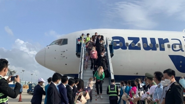 Russian arrivals to Khanh Hoa climb sharply in eight months