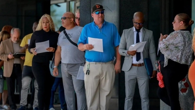 Tăng trưởng việc làm của Mỹ giảm mạnh trong tháng 8