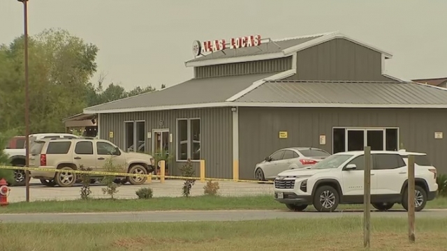 Xả súng trước quán bar tại Mỹ, 1 người chết, 5 người bị thương