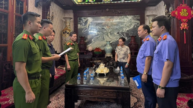 Khởi tố, bắt tạm giam 2 bị can liên quan đến ổ nhóm tội phạm do Bùi Quốc Ý cầm đầu