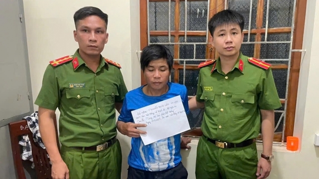 Bắt giữ đối tượng tàng trữ trái phép chất ma túy