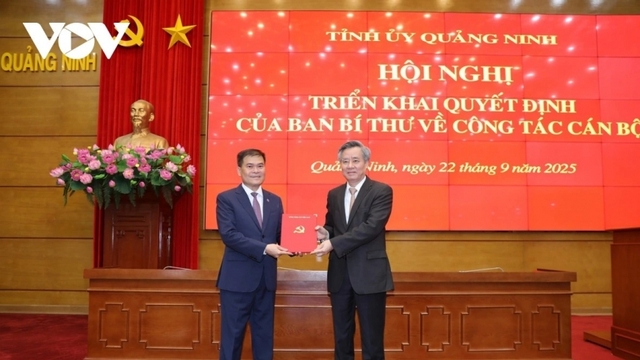 Thủ tướng phê chuẩn kết quả bầu, miễn nhiệm chức vụ chủ tịch UBND tỉnh Quảng Ninh