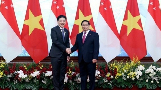 Vietnam, Singapore step up cooperation in various fields