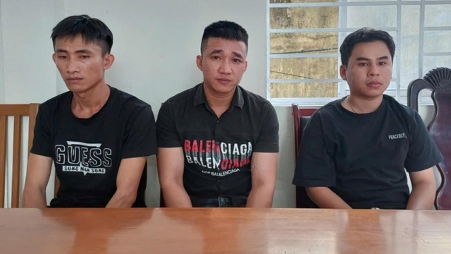 Bắt giữ nhóm cướp giật chuyên nhắm vào du khách trong dịp lễ