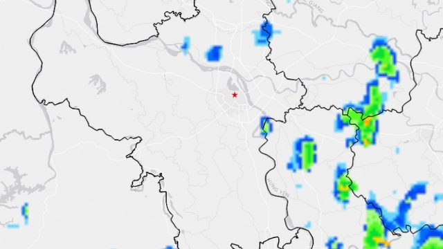 Cảnh báo mưa dông, lốc, sét và mưa lớn cục bộ trong nội thành Hà Nội