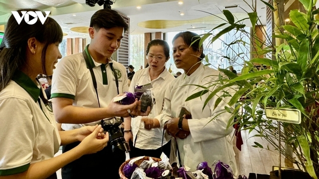 Bảo vệ quyền lợi người tiêu dùng gắn liền với xu thế chuyển đổi số