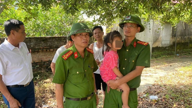 Giải cứu thành công cháu bé 4 tuổi, bị bố đẻ đe dọa treo cổ ở Bắc Ninh