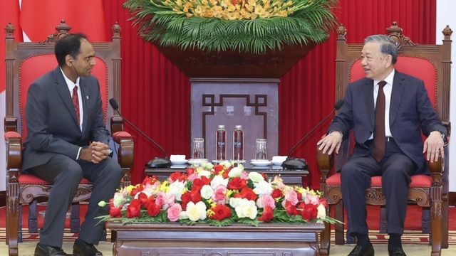 Party leader calls on US firm to increase investment in Vietnam