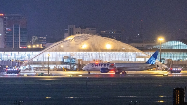 United Airlines resumes US-Ho Chi Minh City route after eight years