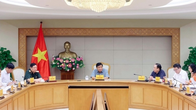 Vietnam, Laos push ahead with cooperation projects