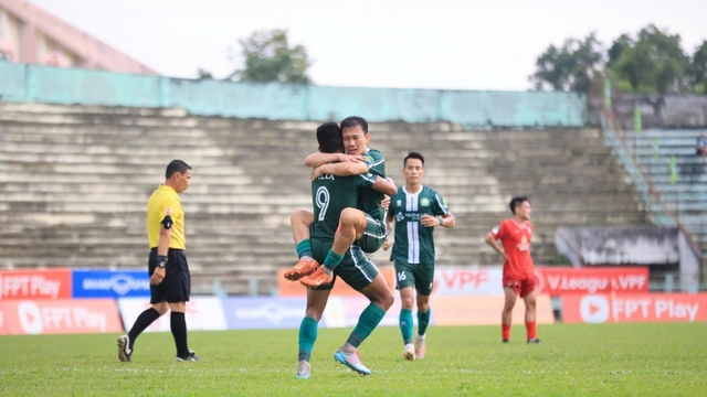 Bảng xếp hạng giải hạng Nhất Quốc gia: Công Phượng chưa thi đấu, Đồng Nai dẫn đầu