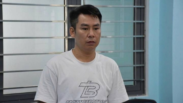 Nóng 24h: Mang xăng dọa giết người vì tranh chấp đất đai