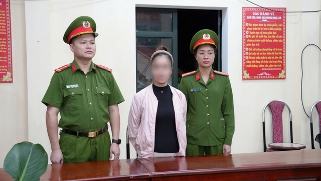 Khởi tố, bắt tạm giam hiệu trưởng và kế toán trường mầm non ở Lào Cai