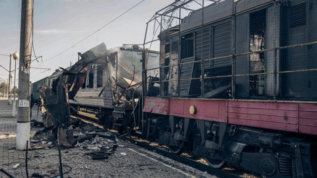 Ukraine đối mặt nguy cơ tê liệt vận tải đường sắt vì UAV Nga