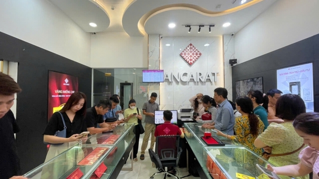 Giá bạc hôm nay 19/12: Bạc trong nước và thế giới cùng giảm