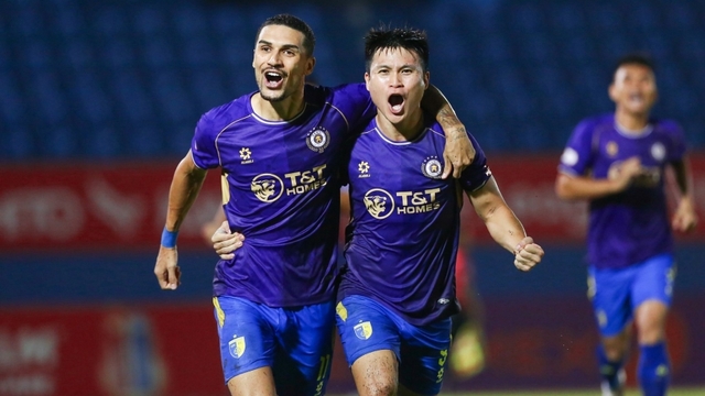 Hoàng Hên nói gì khi giúp Hà Nội FC thắng kịch tính CLB TP.HCM?