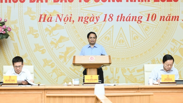 Thủ tướng: Mỗi dự án được hoàn thành đem lại niềm vui, hạnh phúc cho nhân dân