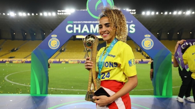 Dàn ngoại binh tuyển thủ quốc gia thi đấu cho đội bóng Việt Nam tại cúp châu Á