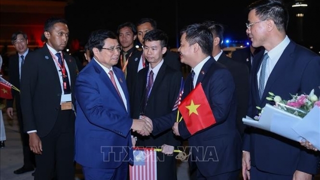 Prime Minister wraps up Malaysia trip to attend 47th ASEAN Summit