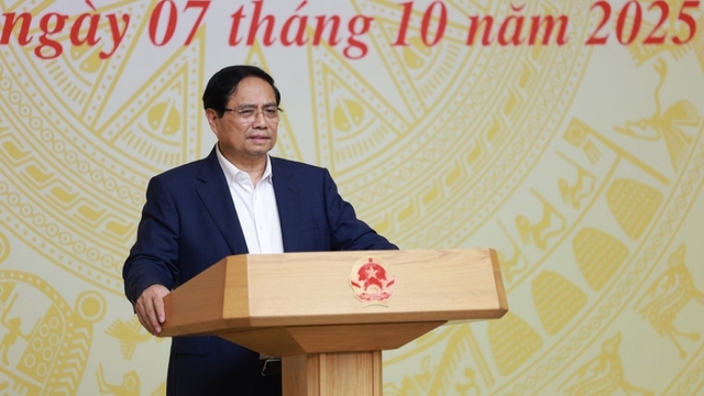 PM Pham Minh Chinh orders determined battle against IUU fishing