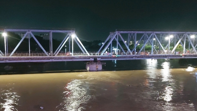 Lũ trên sông Cầu, sông Thương vẫn ở mức nguy hiểm