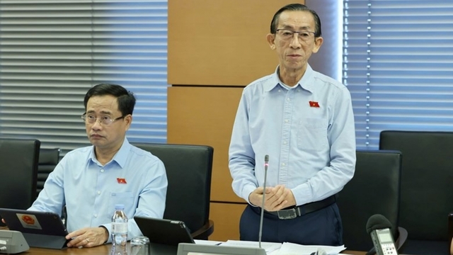 Đề xuất tăng tỷ lệ đại biểu Quốc hội chuyên trách