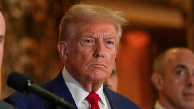 Tỷ lệ ủng hộ Tổng thống Donald Trump xuống thấp nhất kể từ đầu nhiệm kỳ