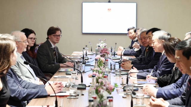 Vietnam always values partnership with UK: Party chief